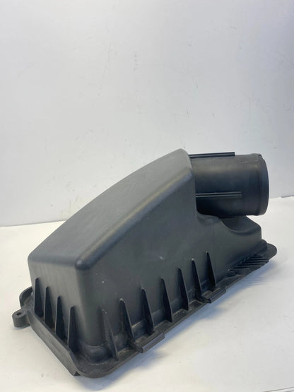 2015 2016 2017 CHRYSLER 200 2.4L AIR INTAKE CLEANER BOX COVER LID OEM