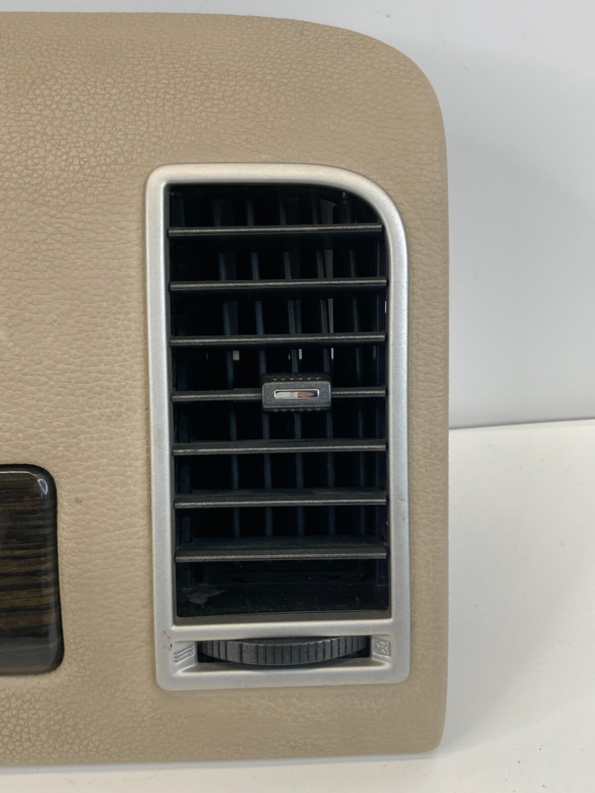 2008 Lincoln MKX Right Side Dash Air Vent Panel Trim Molding Cover Assy OEM