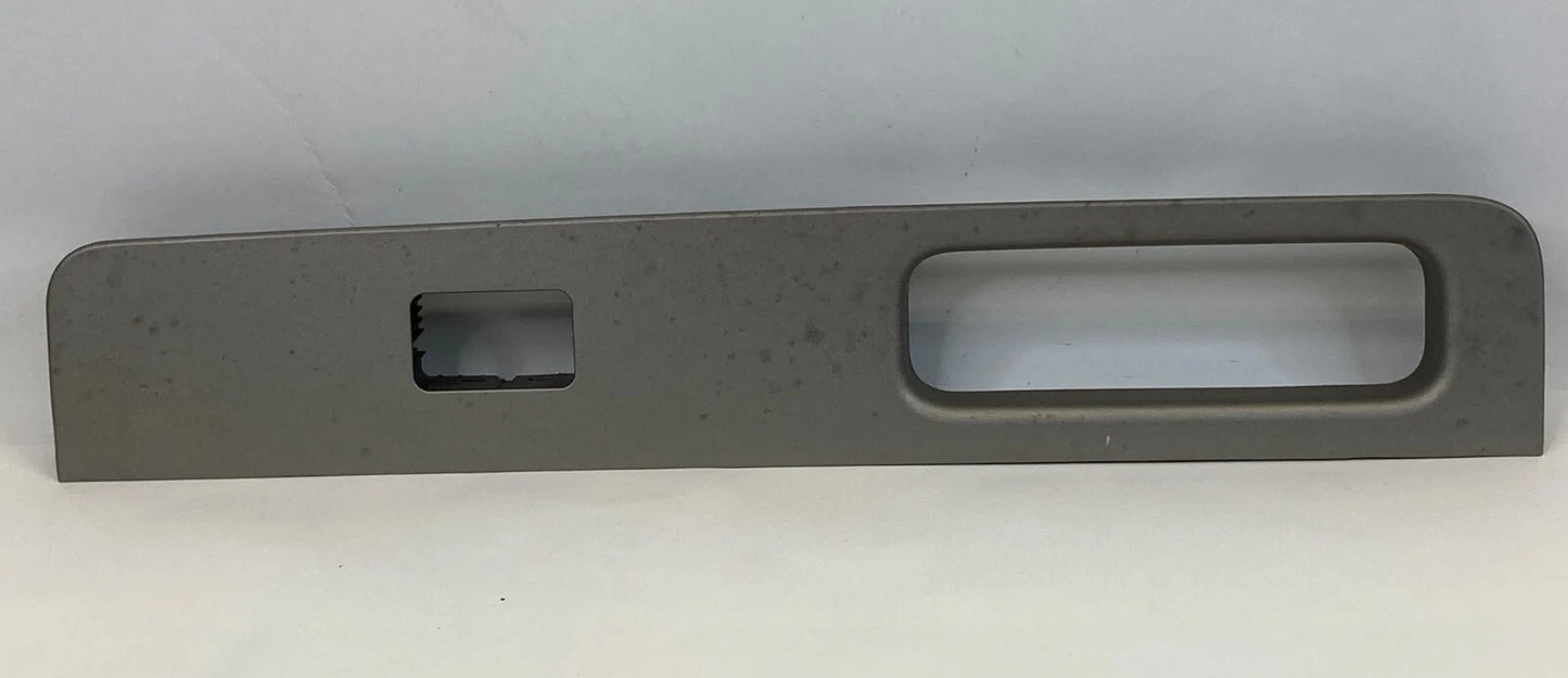 2003-2006 LINCOLN NAVIGATOR REAR LEFT SIDE DOOR WINDOW SWITCH BEZEL 2L7X-14A568