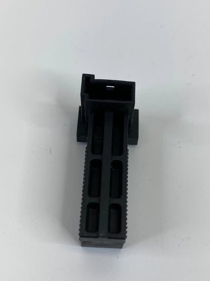 2003-2013 LAND ROVER RANGE ROVER BRAKE LIGHT LAMP STOP SWITCH OEM 1-1468896-2
