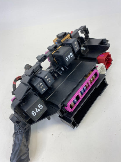 2009-2012 Audi A4 Quattro 2.0L MT Interior Fuse Box FuseBox Relay Module OEM