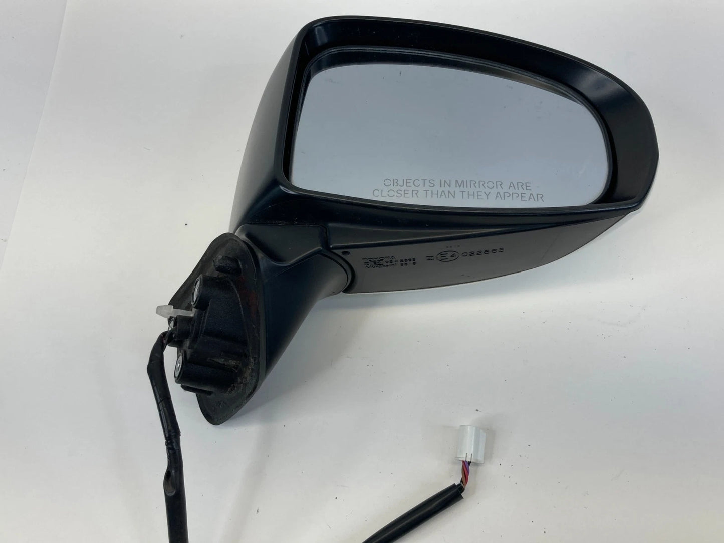 2010-2015 TOYOTA PRIUS RIGHT PASSENGER SIDE VIEW POWER DOOR MIRROR E4022865 OEM