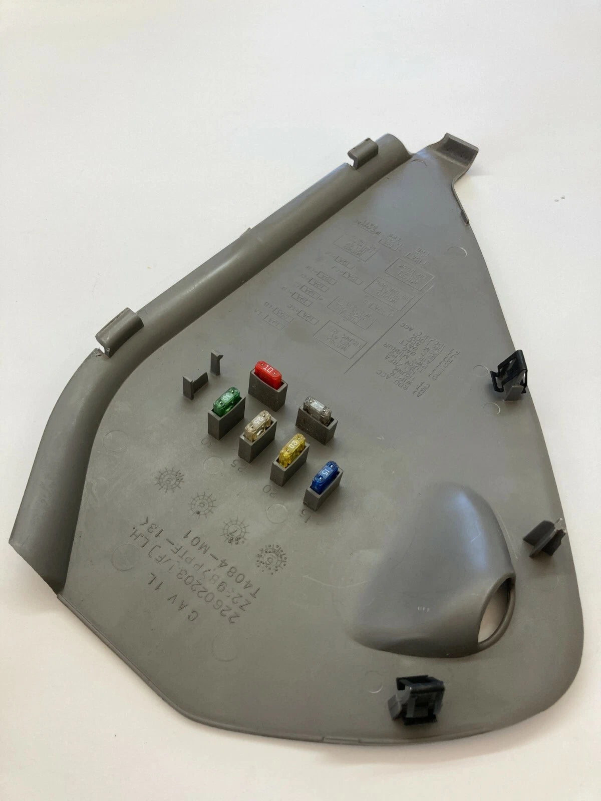 97-03 CHEVY MALIBU LEFT SIDE DASH FUSE BOX END CAP PANEL COVER TRIM 22602203 OEM