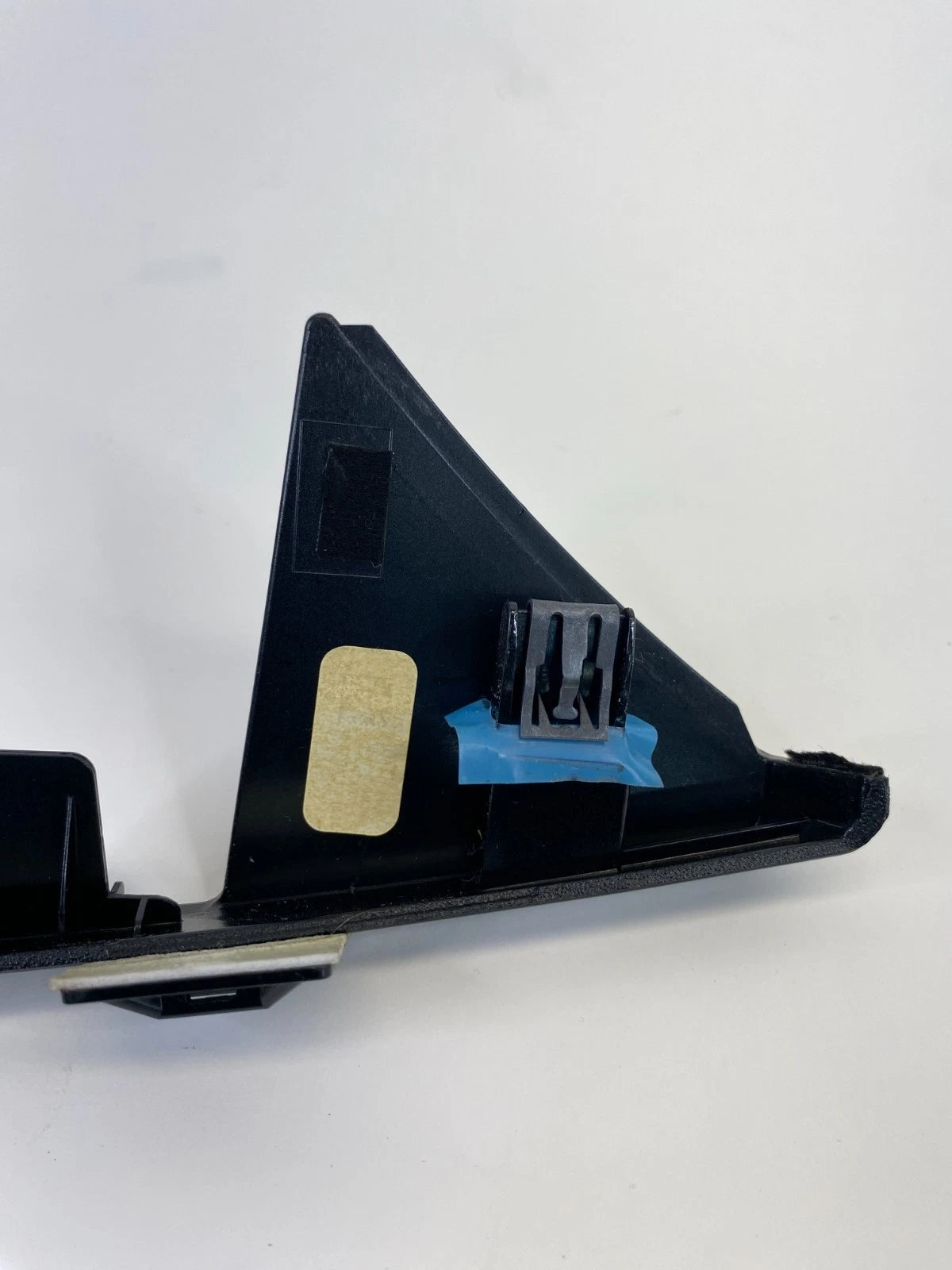 2016-2019 FORD EXPLORER INTERCEPTOR CENTER DASH RIGHT SIDE TRIM BEZEL MOLDING