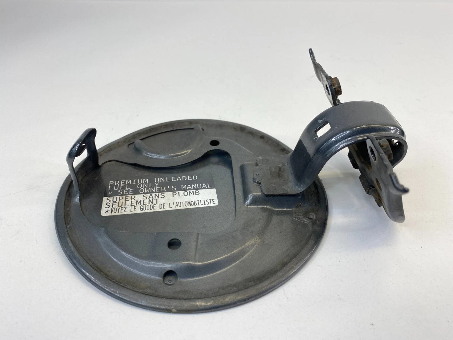 2007 2008 2009 2010 2011 2012 Acura RDX Fuel Filler Door Gas Tank Lid Cover OEM