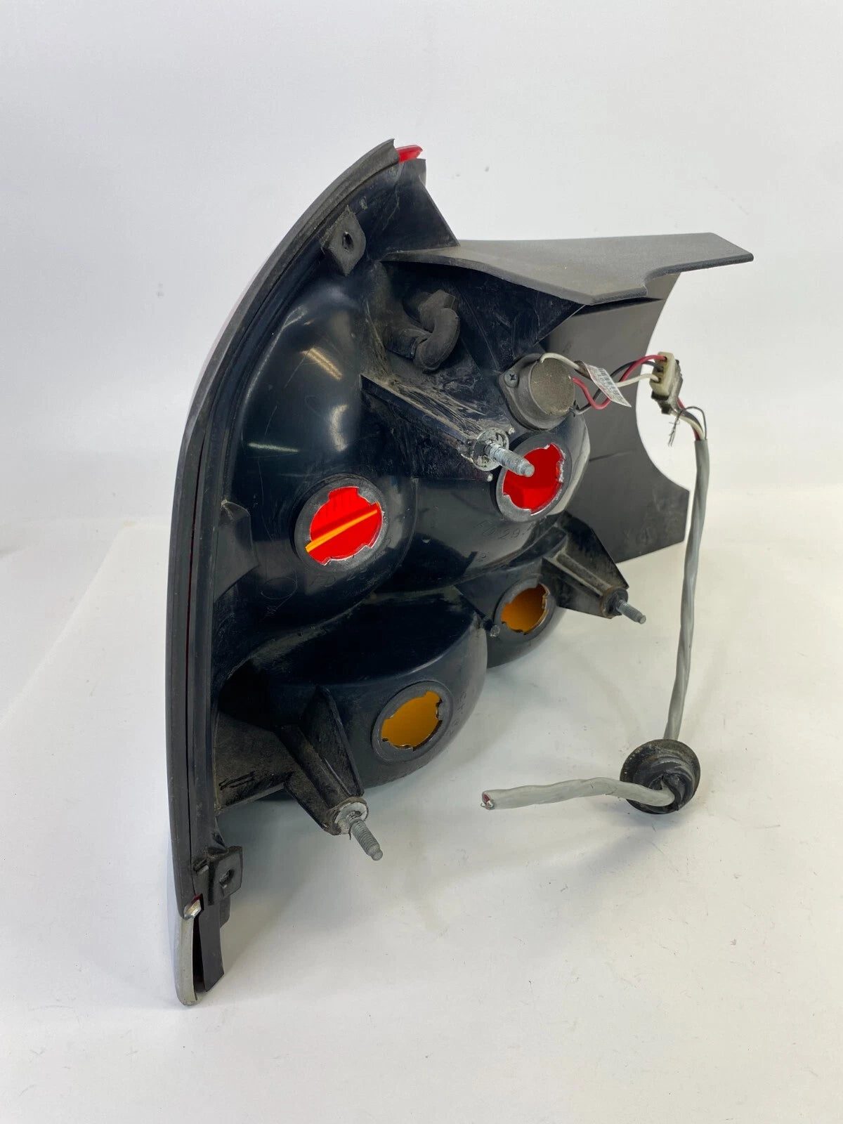 98-03 Ford Crown Victoria Rear Right Passenger Tail Light Taillight Taillamp OEM