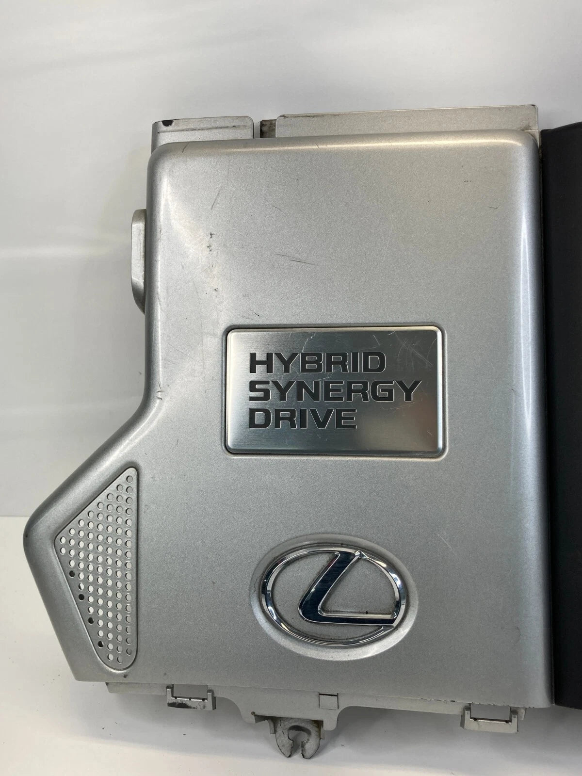 2006-2008 LEXUS RX400H 3.3L HYBRID SYNERGY DRIVE ENGINE COVER LID 53796-48020
