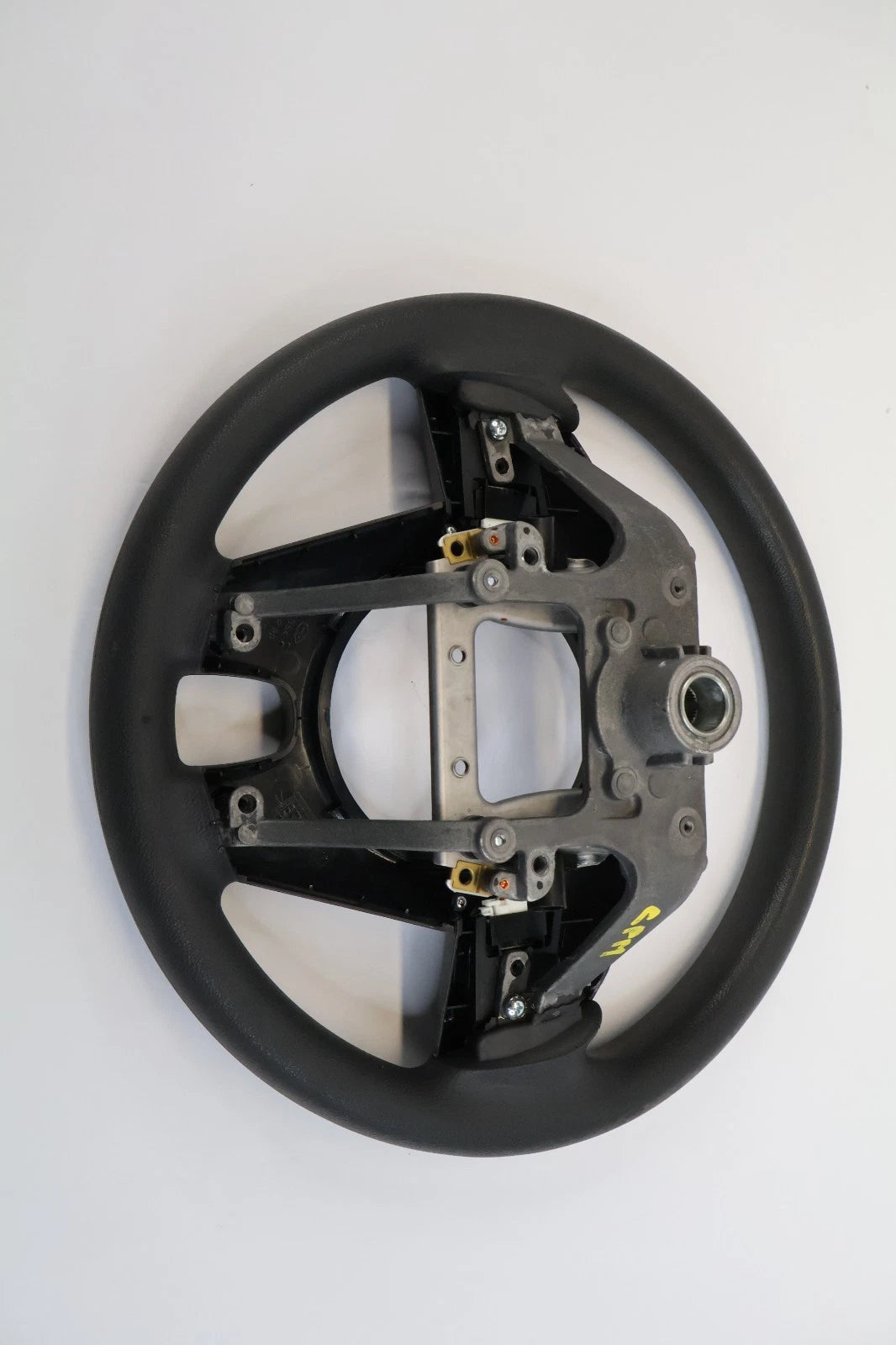 2012 2013 KIA SOUL STEERING WHEEL WITH AUDIO PHONE CONTROLS ASSEMBLY OEM