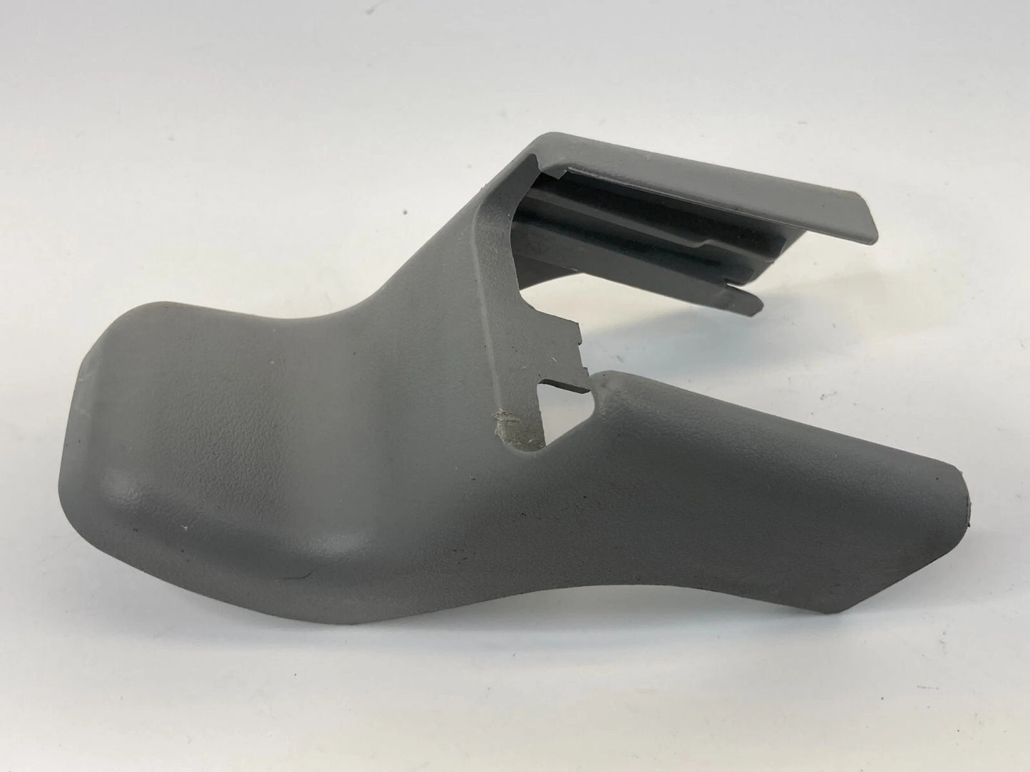07-11 TOYOTA CAMRY FRONT LEFT SEAT RAIL TRACK END COVER TRIM 72138-06030 OEM