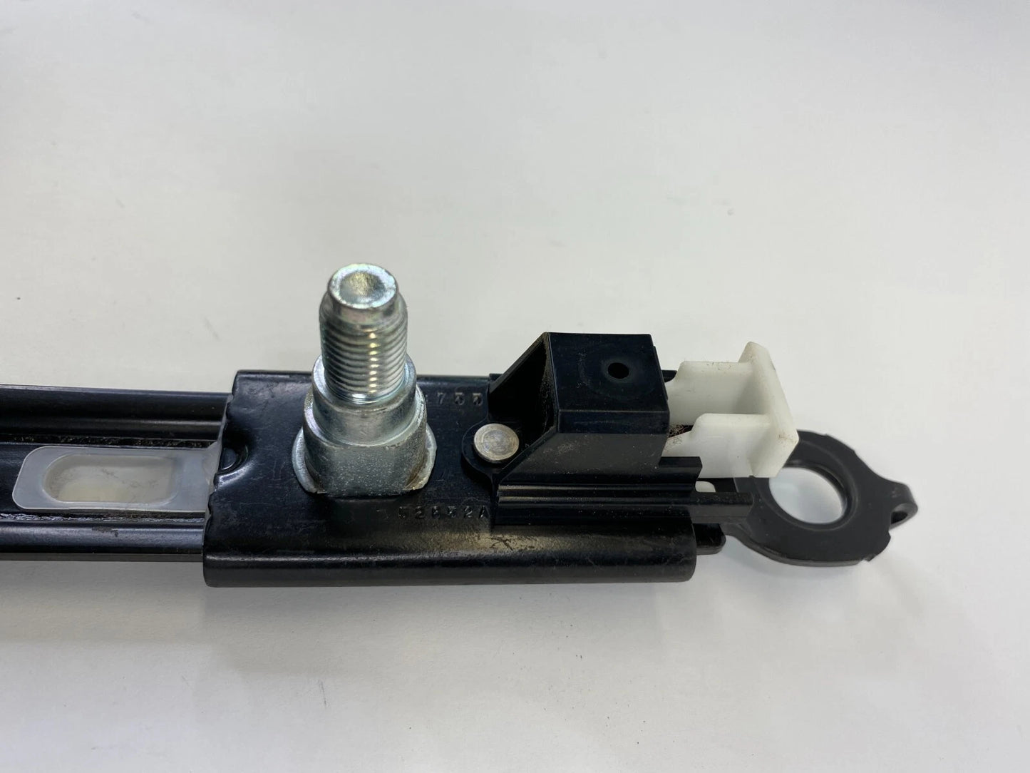 2007-2013 TOYOTA TUNDRA FRONT RIGHT PASSENGER SEAT BELT HEIGHT ADJUSTER OEM