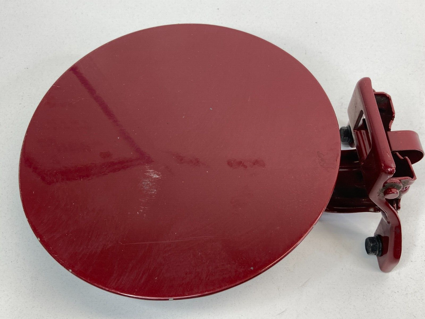 2007-2010 Kia Sedona Base Fuel Filler Door Gas Lid Cover 7P Cherry Kiss OEM