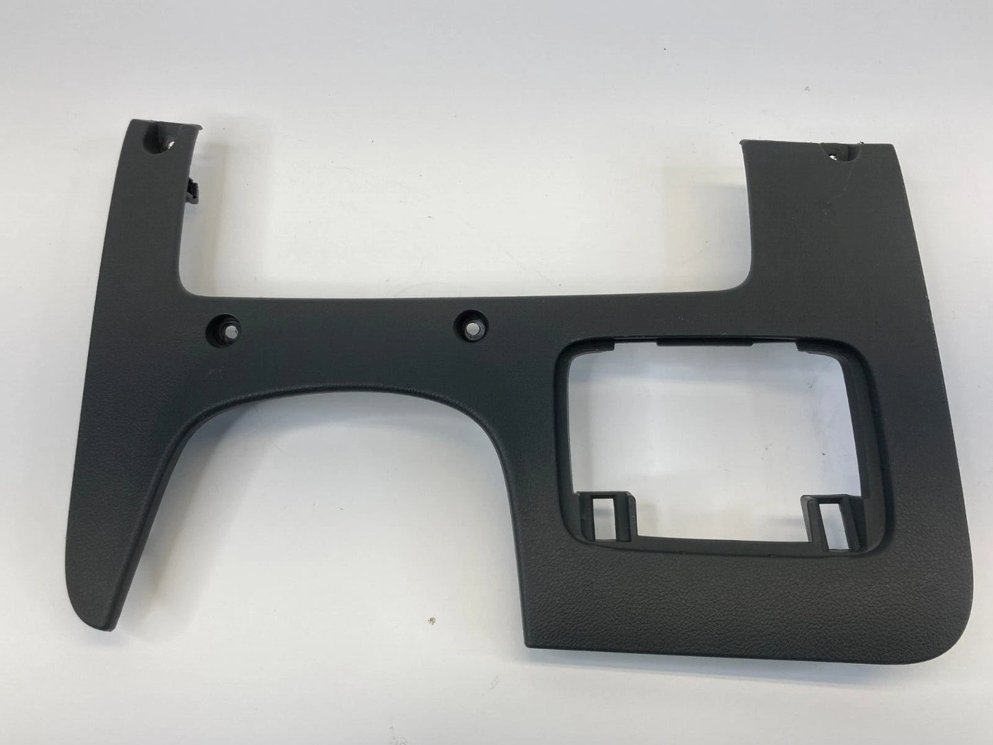 2013-2015 CHEVROLET CHEVY SPARK INSTRUMENT PANEL DASH LOWER KNEE BOLSTER TRIM