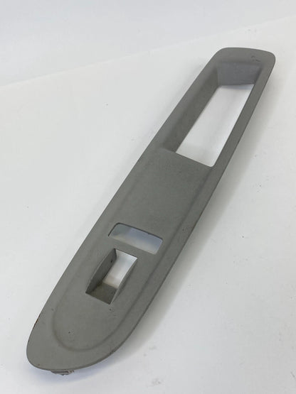 09-12 CHEVROLET TRAVERSE FRONT RIGHT DOOR WINDOW SWITCH BEZEL TRIM 25868390 OEM