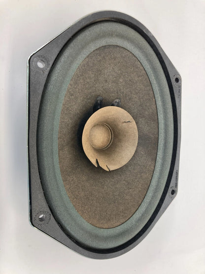 2008-2011 FORD FOCUS REAR RIGHT SIDE DOOR SPEAKER AUDIO ASSEMBLY 8R3T-18808-BA