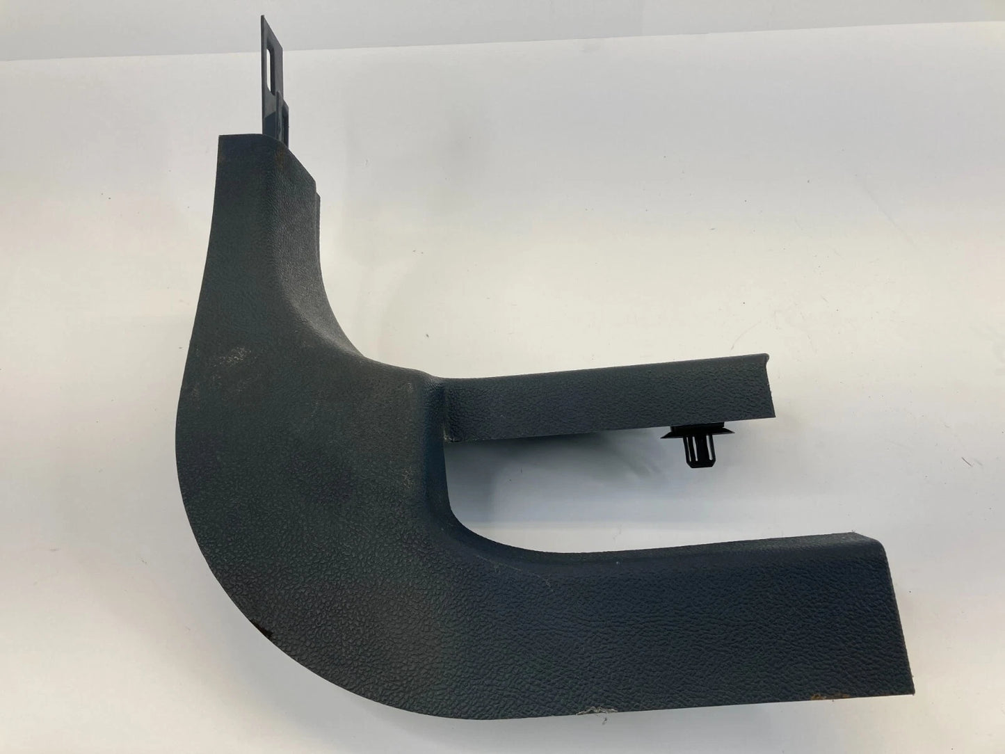 2006-2011 CADILLAC DTS LEFT DRIVER SIDE COWL KICK PANEL TRIM COVER 15282283 OEM