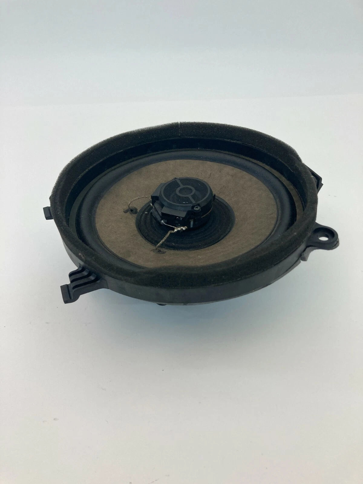 2005 2006 2007 SATURN RELAY FRONT LEFT DRIVER SIDE DOOR SPEAKER 15192614 OEM