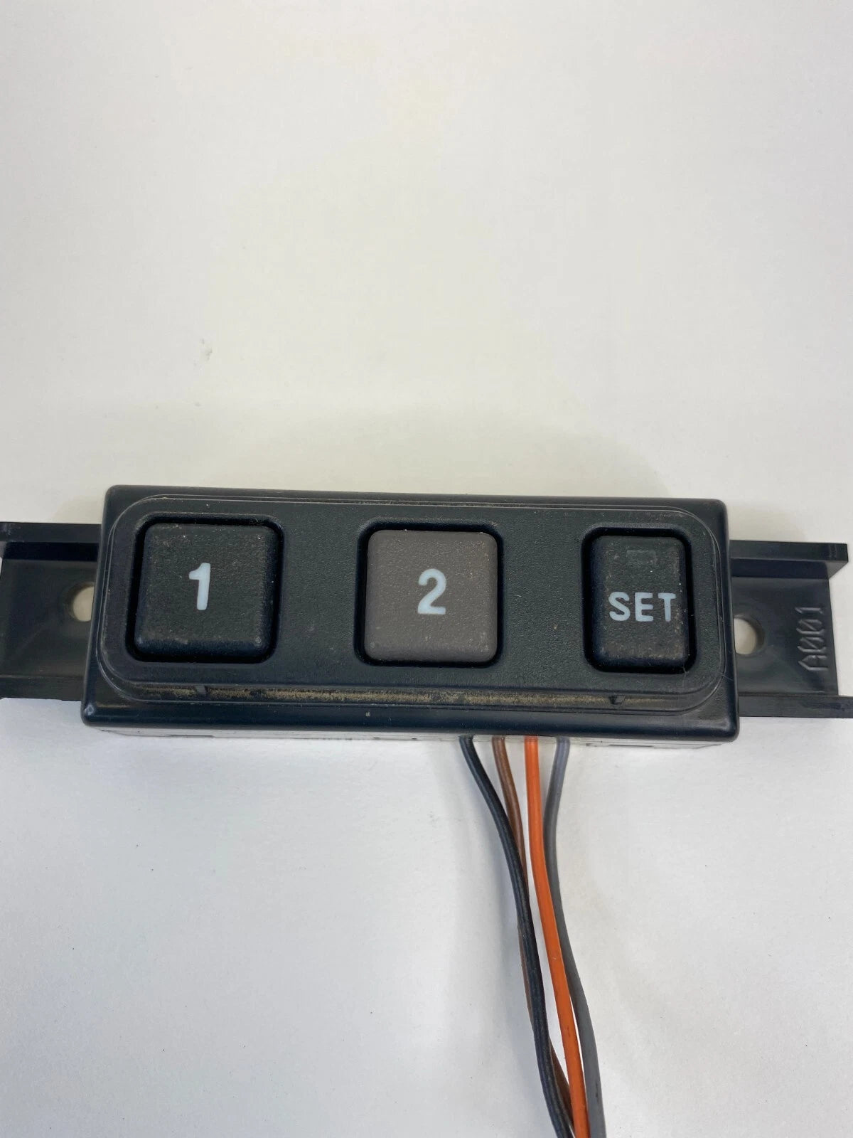1999-2004 JEEP GRAND CHEROKEE FRONT LEFT DOOR SWITCH MEMORY SEAT DRIVERS OEM