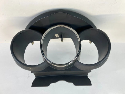 2010 10 KIA SOUL SPEEDOMETER GAUGE INSTRUMENT CLUSTER COVER TRIM BEZEL OEM