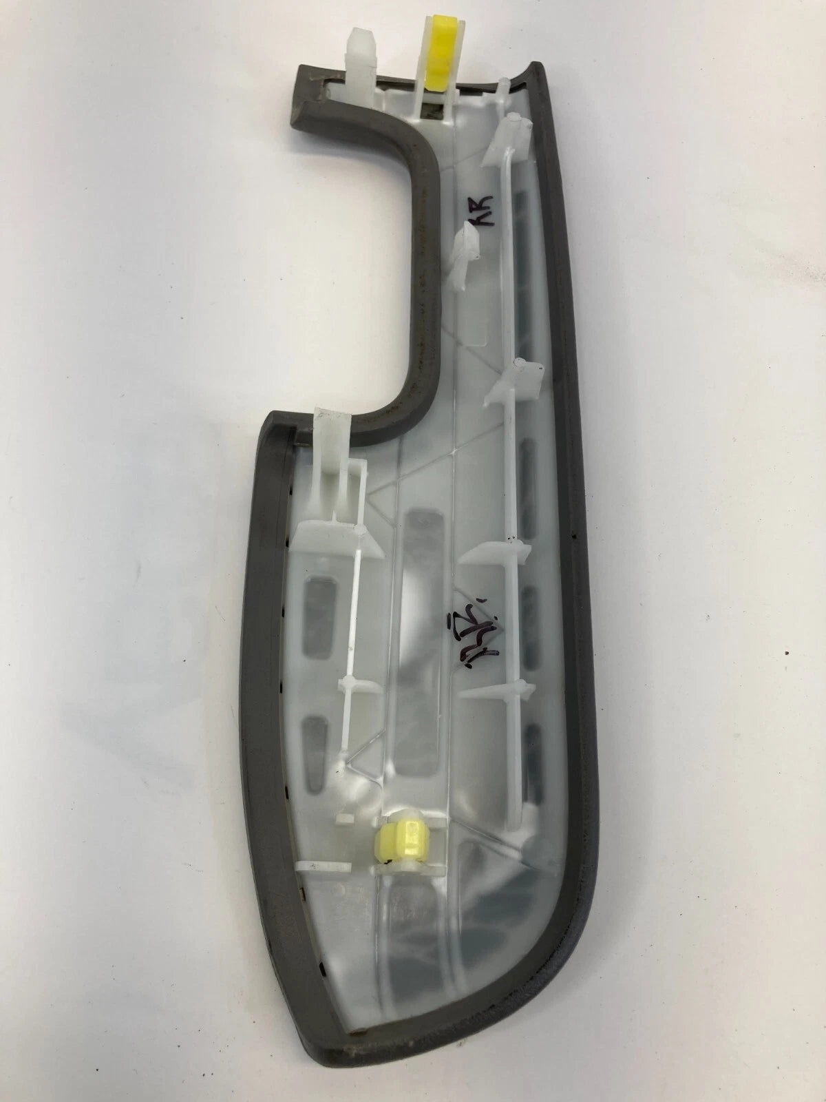 03 04 05 06 07 08 TOYOTA COROLLA REAR RIGHT SIDE BACK DOOR ARMREST PAD LID TRIM