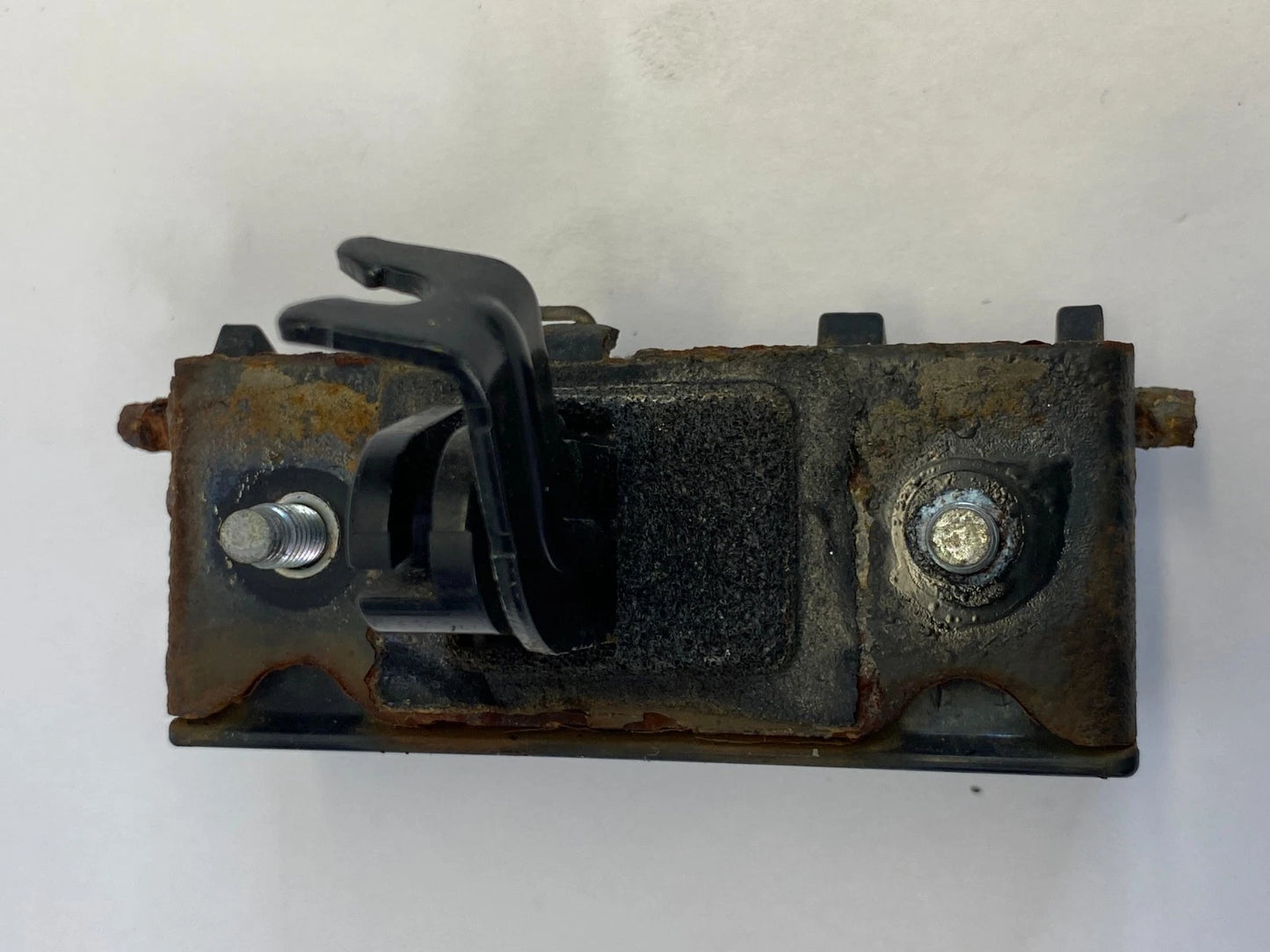 2005-2010 HONDA ODYSSEY OUTSIDE TAILGATE LIFTGATE OPENER HANDLE REAR OEM FACTORY
