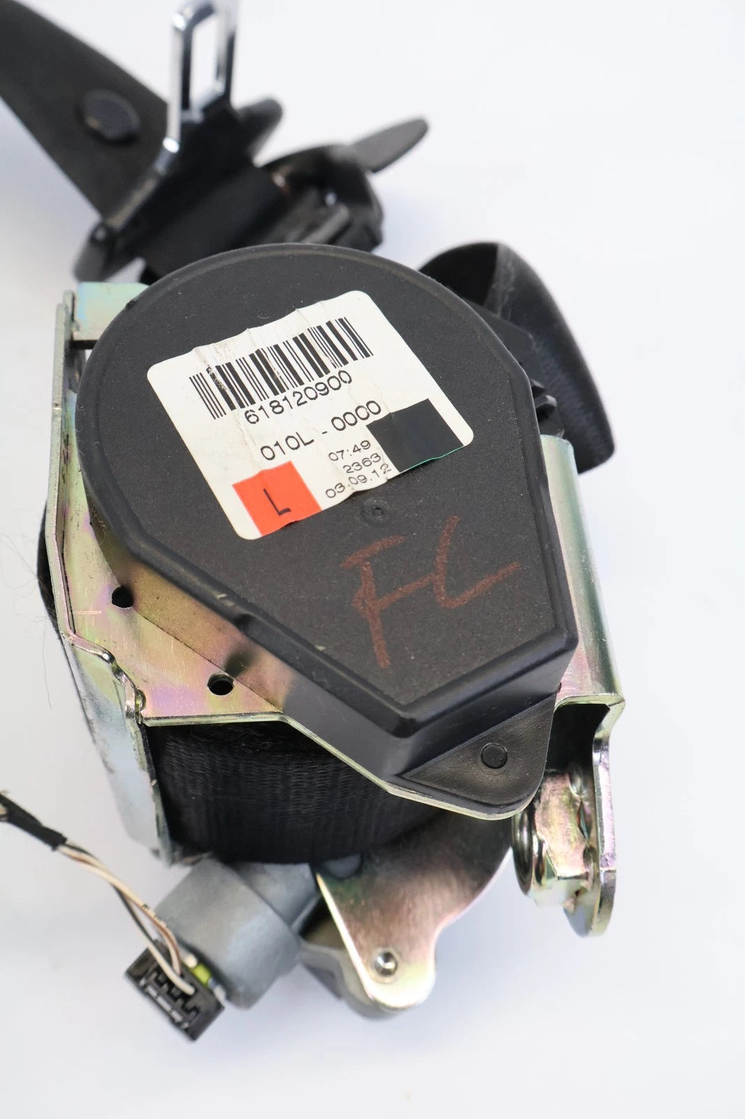 2011-2016 BMW 528I 535I 550I FRONT LEFT SIDE SEAT BELT RETRACTOR 618120900 OEM
