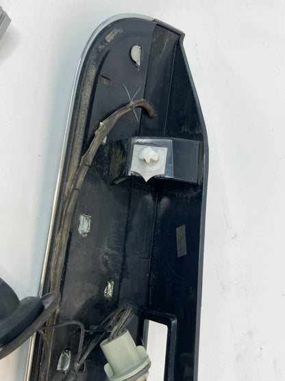 2008-2010 CHRYSLER TOWN & COUNTRY REAR LIFTGATE HANDLE MOLDING TRIM 05109538AC