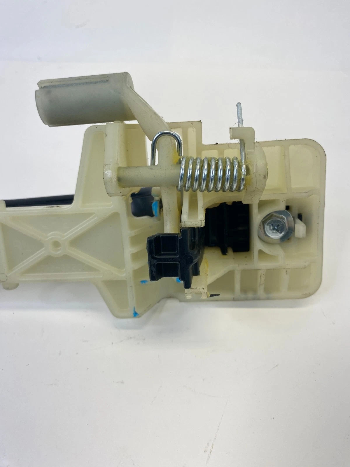 2014 2015 KIA OPTIMA SEDAN REAR LEFT SIDE EXTERIOR OUTER DOOR HANDLE ASSY OEM