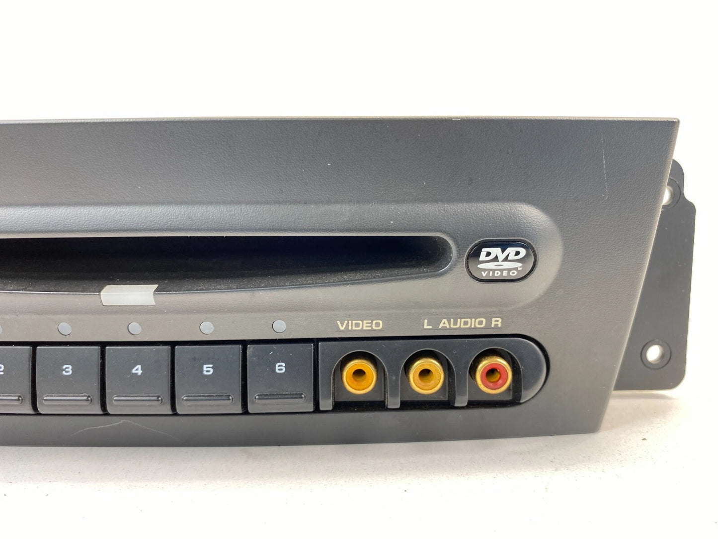 2004 2005 CHRYSLER PACIFICA AM FM CD DVD PLAYER RECEIVER CHANGER P05094031AA OEM