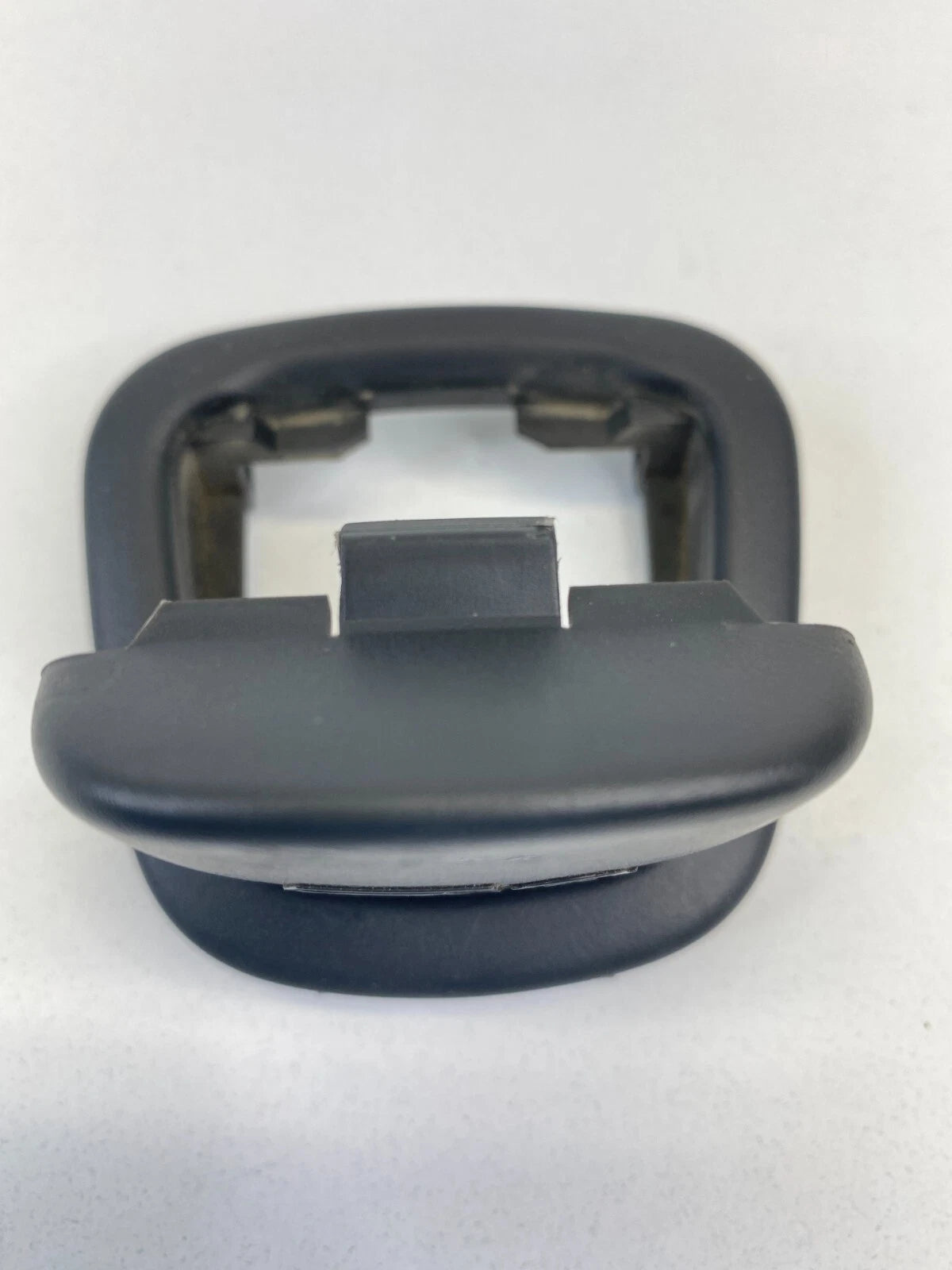 08 09 10 11 FORD FOCUS REAR SEAT CHILD SAFETY ANCHOR HOOK COVER CAP TRIM OEM