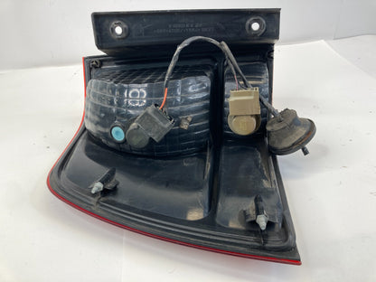 2003-2006 Ford Expedition Rear Right Side Taillight Tail Lamp Assy 2LIX-I3B504-A