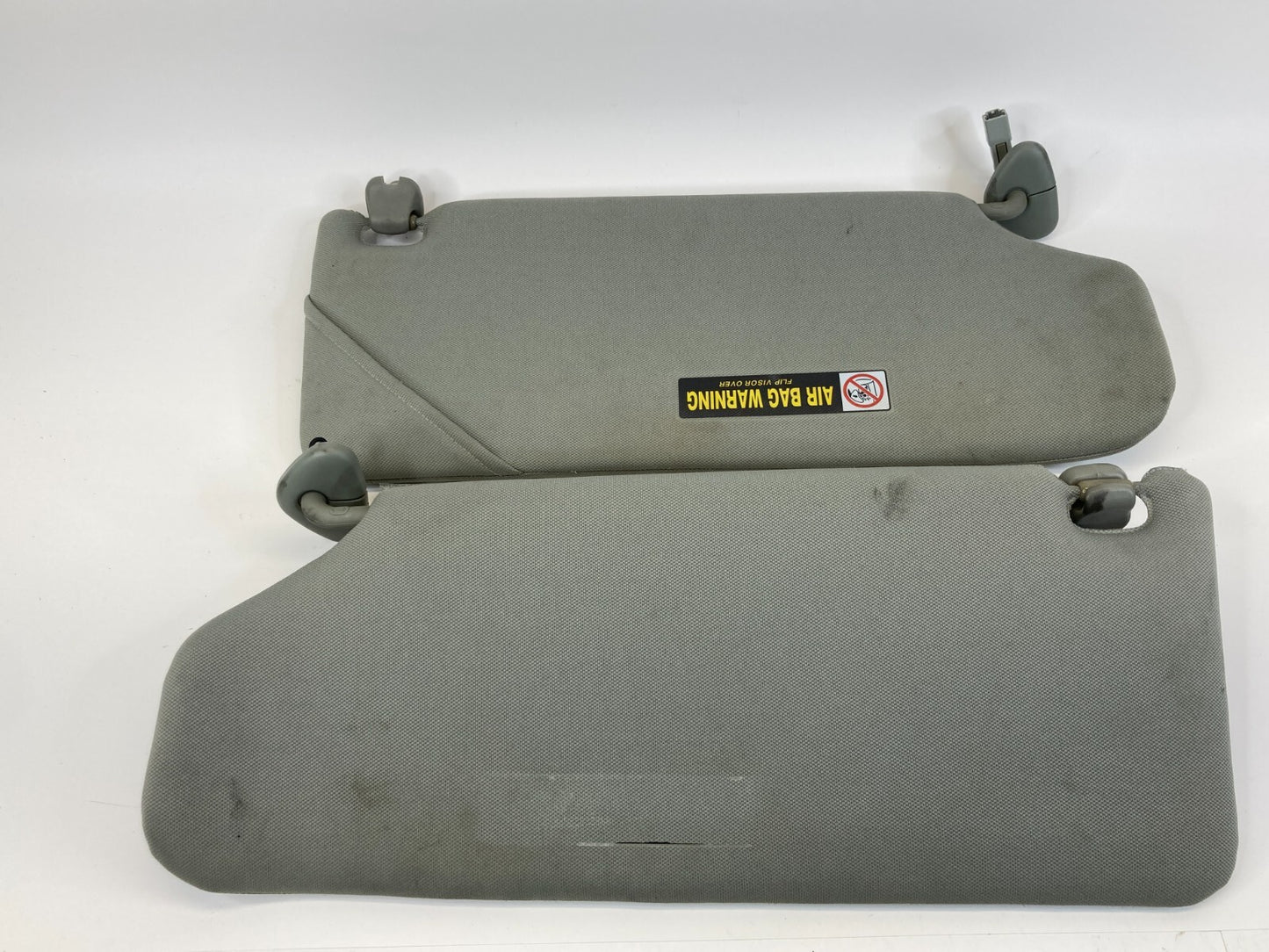 2005-2007 Honda Odyssey W Sunroof Left & Right Sunvisor Sun Visor Set w Lights