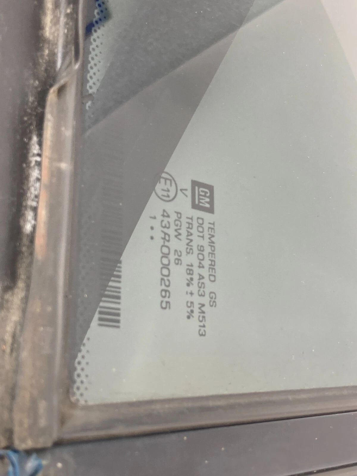 2010-2017 CHEVROLET EQUINOX REAR RIGHT SIDE WINDOW AND WEATHERSTRIP 43R-000265