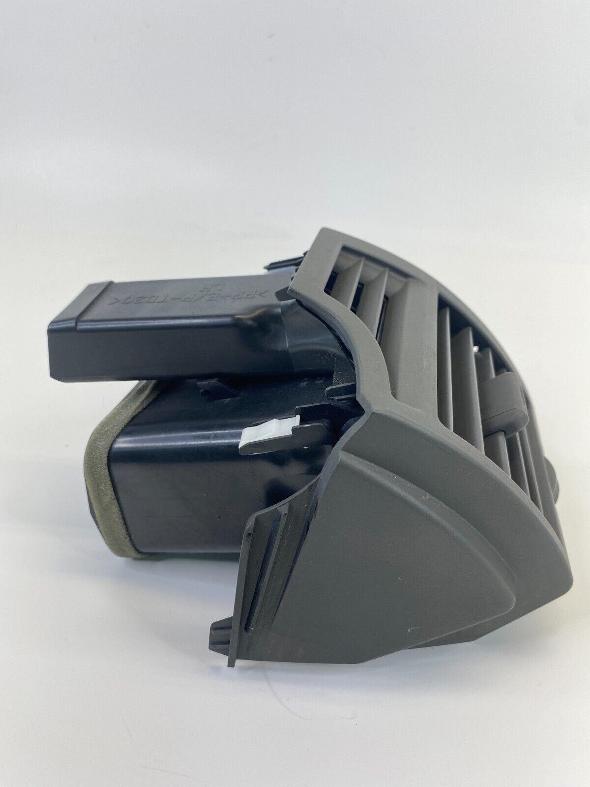 2007-2009 Toyota Camry Left Side Instrument Panel Outer Air Outlet Grille OEM