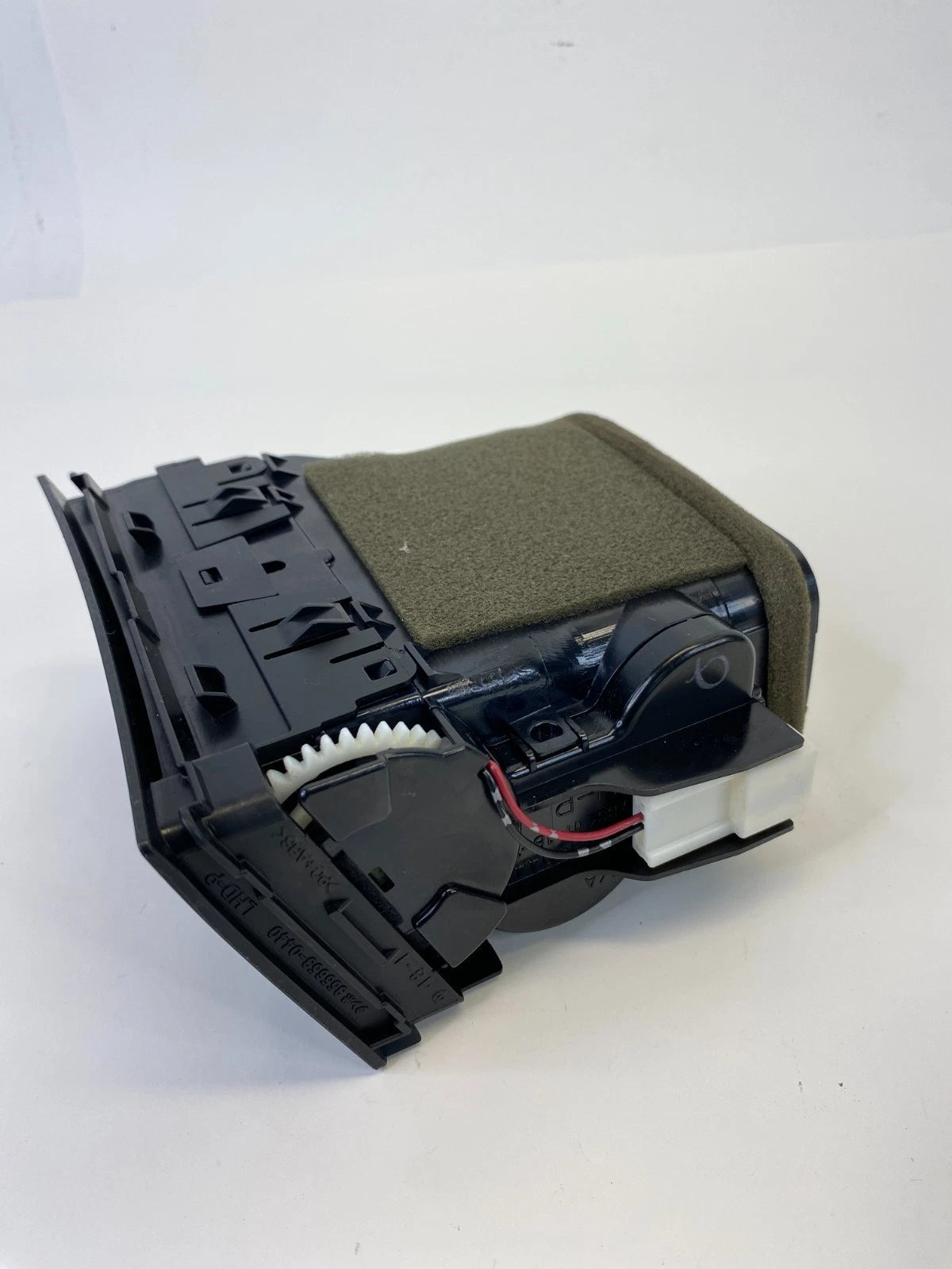 07-11 LEXUS GS350 GS460 DASH FR RIGHT A/C AIR VENT HEATER OUTER GRILL 5567030441