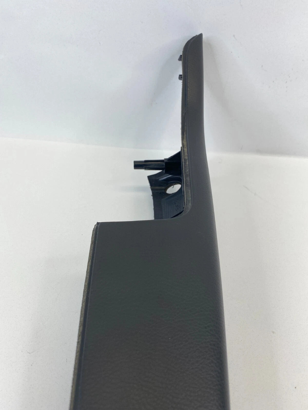 2005-2008 AUDI A6 FRONT LEFT SIDE INTERIOR DOOR PULL HANDLE ARMREST OEM