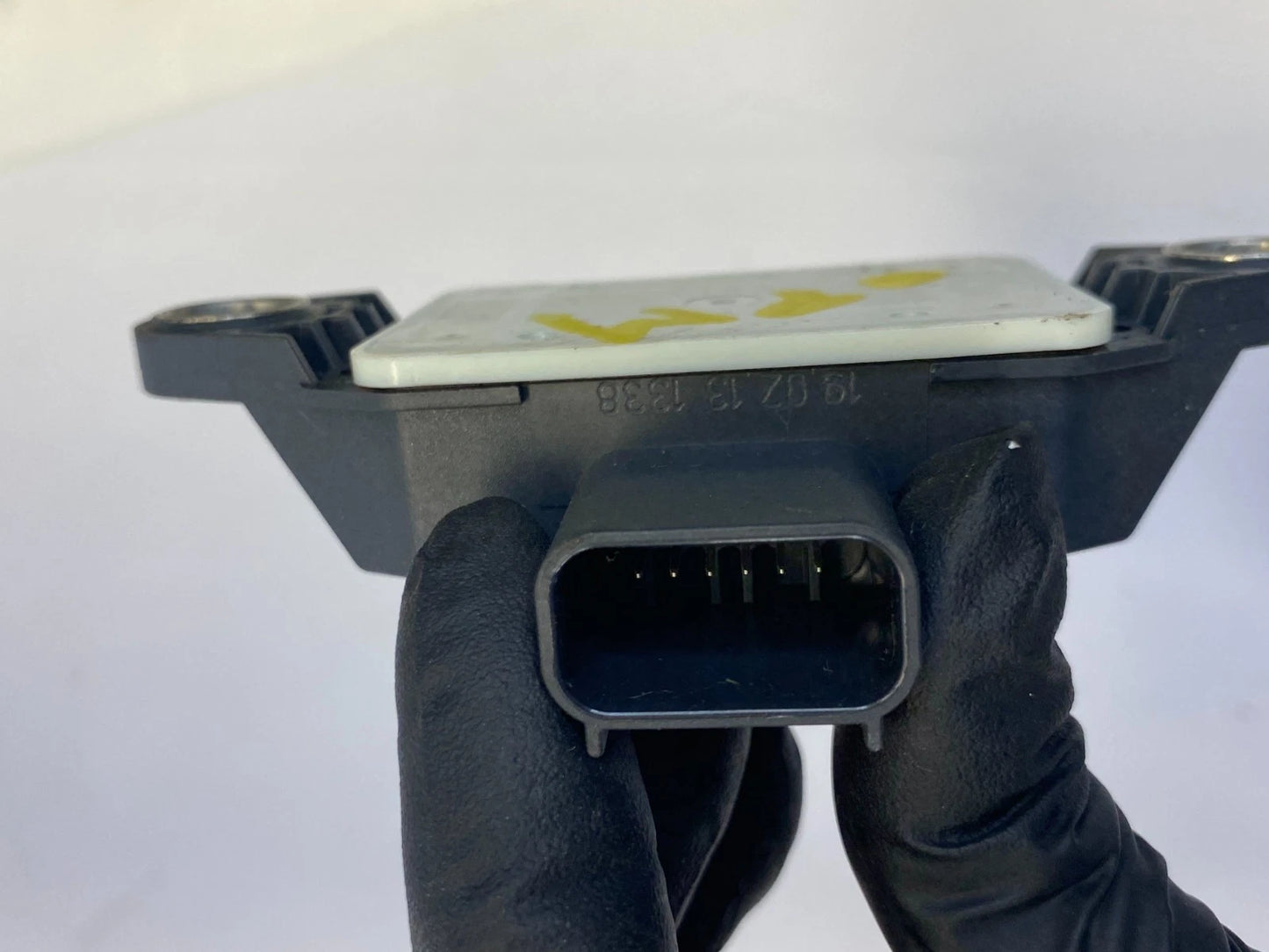 2012-2017 CHEVROLET TRAVERSE VEHICLE YAW RATE SENSOR CONTROL MODULE 13589518 OEM