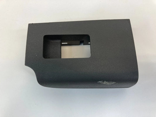 08-11 FORD FOCUS REAR RIGHT BACK SIDE DOOR WINDOW SWITCH BEZEL 8S43-54275A28-ADW