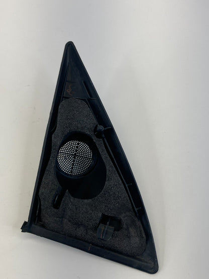 1996-2002 Toyota 4Runner Front Right Door Tweeter Speaker Cover Trim 67491-35010