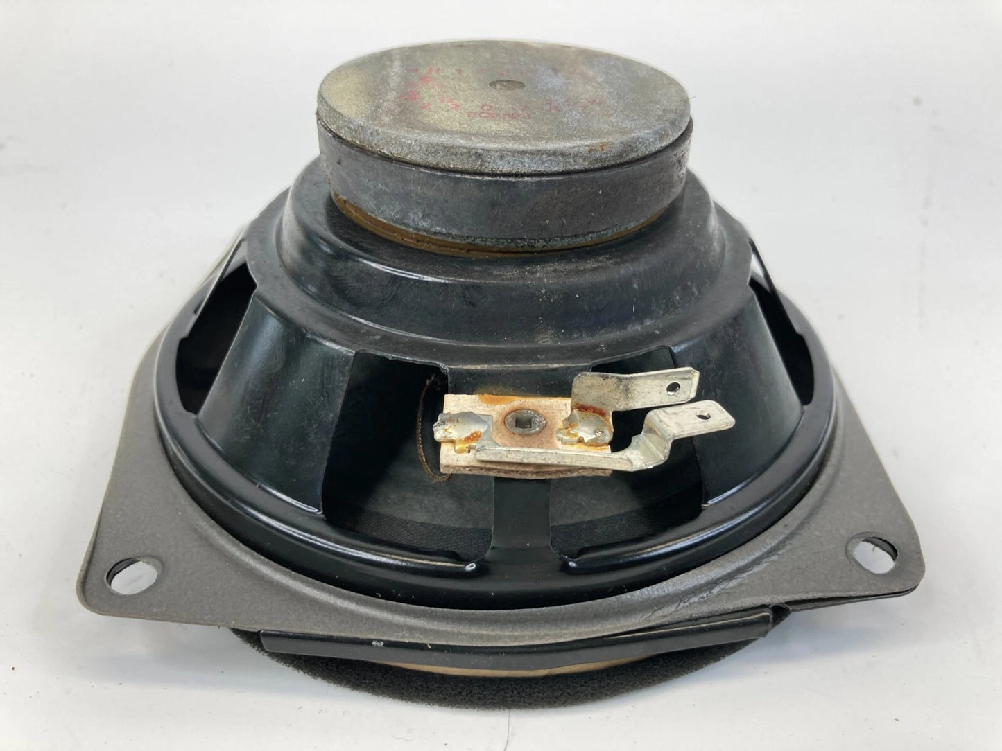 1997-2004 MITSUBISHI MONTERO SPORT FRONT RIGHT SIDE DOOR SPEAKER ASSY MR142014