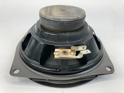 1997-2004 MITSUBISHI MONTERO SPORT FRONT RIGHT SIDE DOOR SPEAKER ASSY MR142014