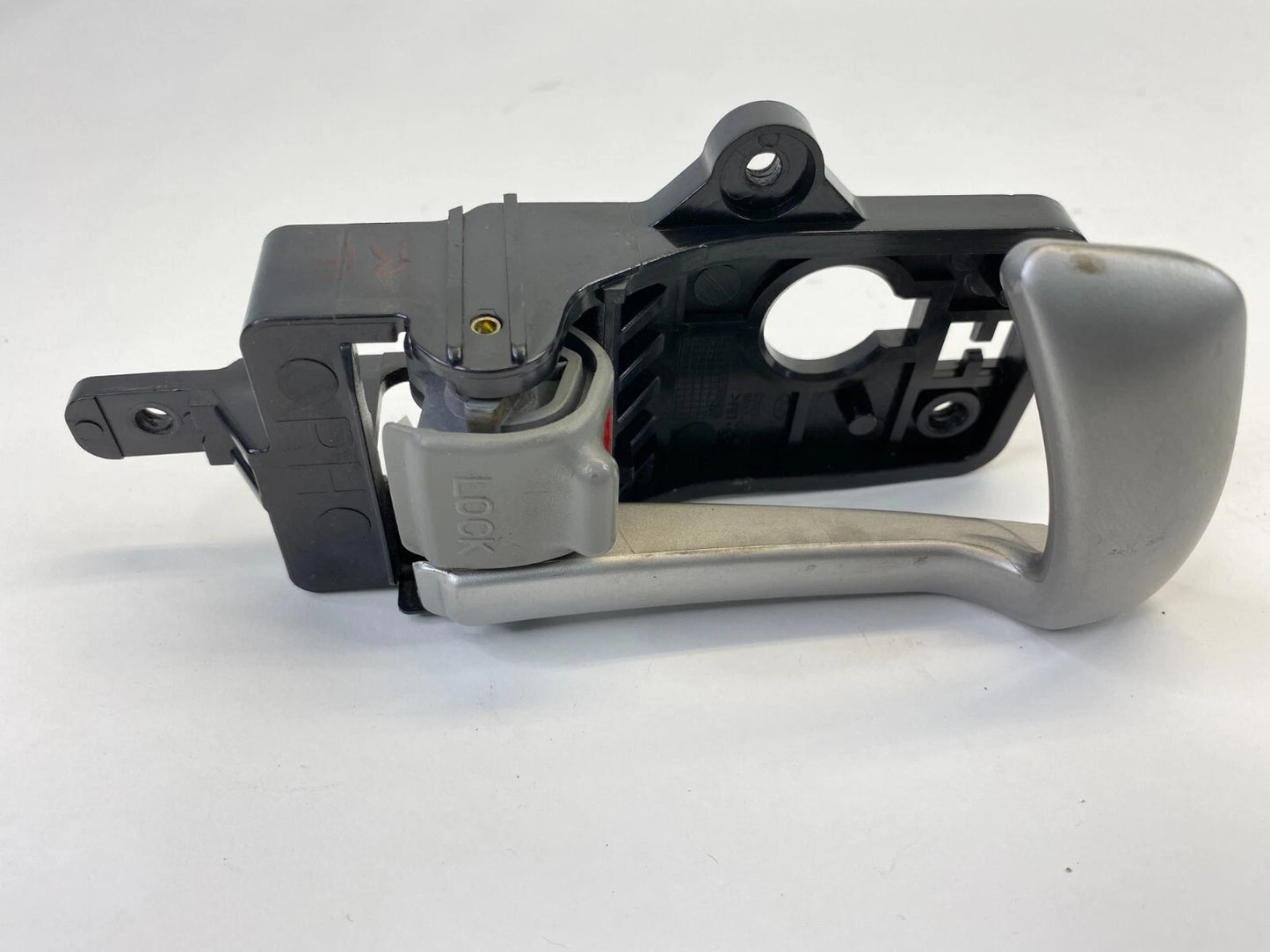2007-2009 HYUNDAI SANTA FE FRONT RIGHT PASSENGER INNER DOOR HANDLE 82623-CM000