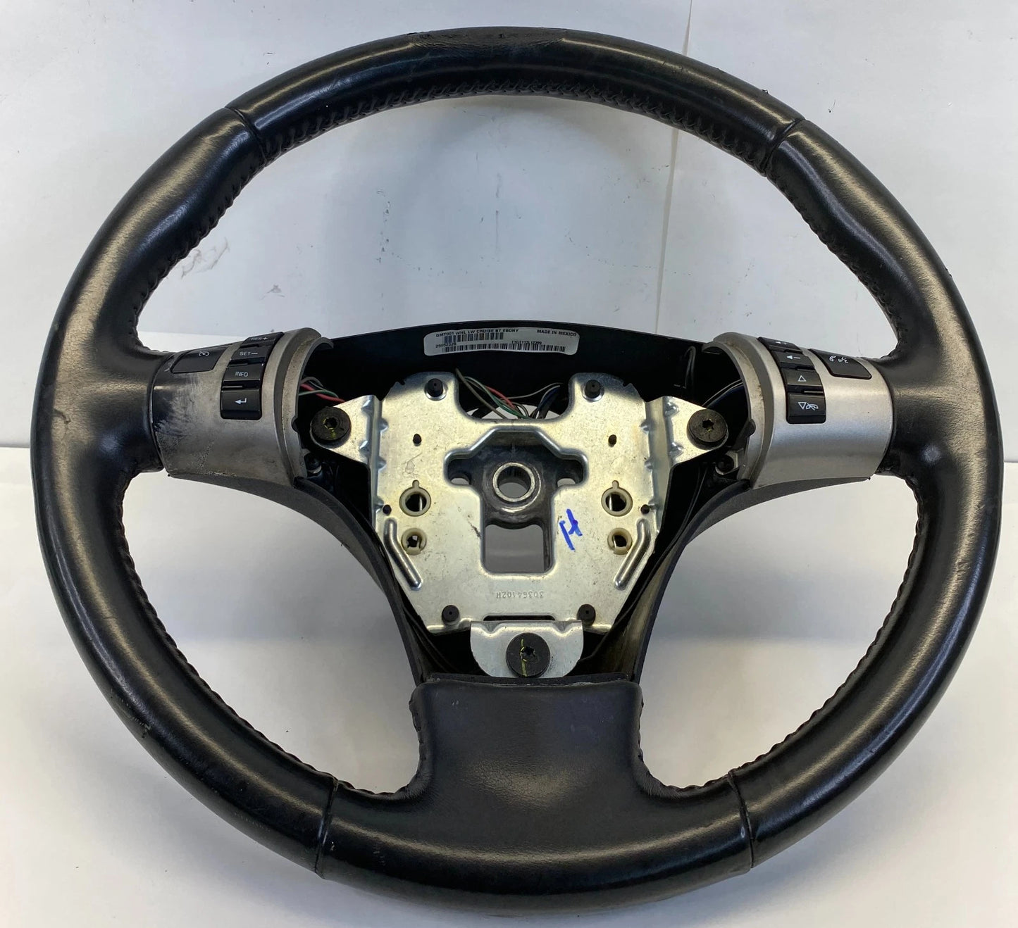 2009-2011 CHEVROLET HHR STEERING WHEEL WITH CRUISE CONTROL OEM 25932328