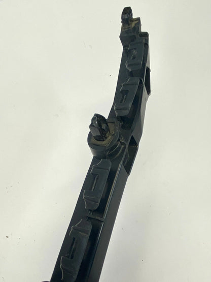 2011-2014 CHRYSLER 200 FRONT BUMPER SUPPORT BRACKET RETAINER RIGHT SIDE CLIP OEM