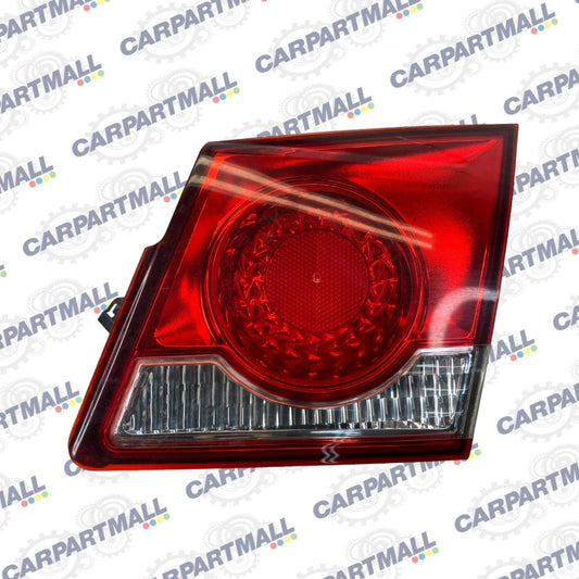 11-16 CHEVROLET CRUZE REAR RIGHT PASSENGER INNER TAIL LIGHT LAMP TAILLIGHT OEM