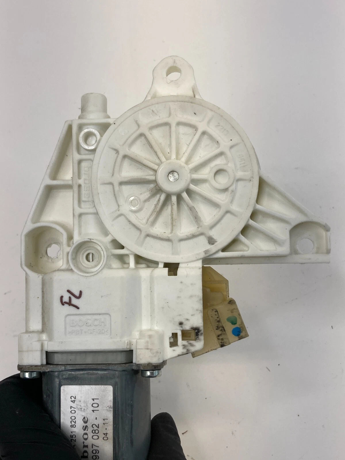 2005-2007 MERCEDES-BENZ ML500 FRONT LEFT SIDE DOOR POWER WINDOW MOTOR 2518200742