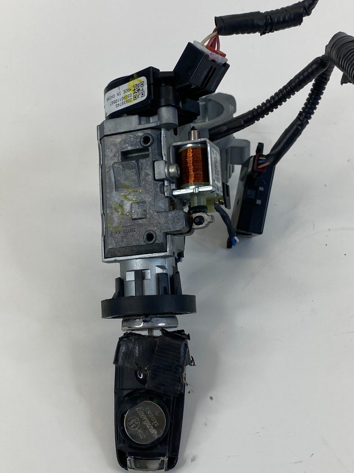 2010 2011 2012 2013 GMC Terrain Ignition Switch Lock Cylinder & Key 20939745 OEM