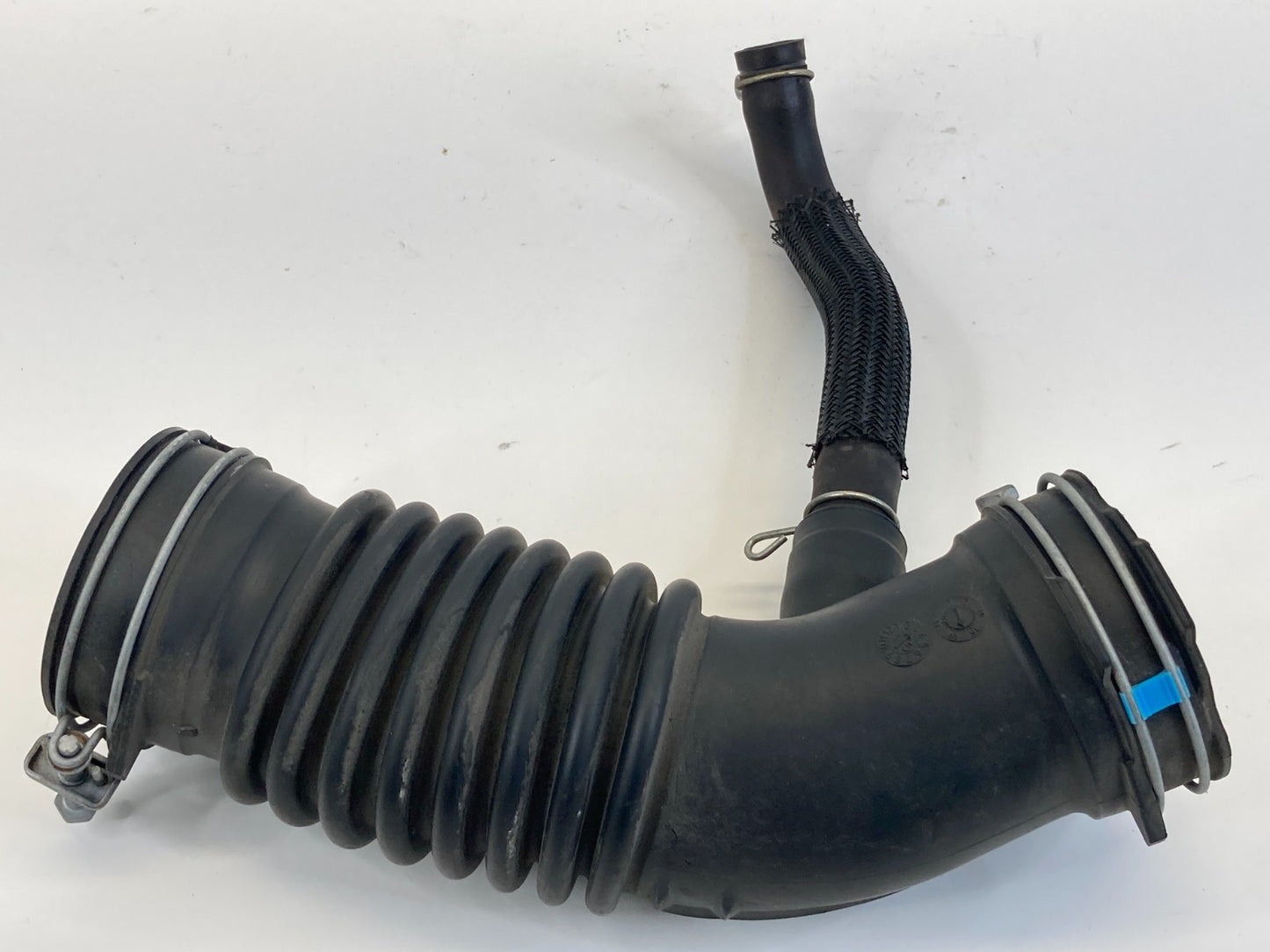 2014-2019 Toyota Corolla Air Cleaner Intake Hose Tube Pipe 17881-0T080 OEM
