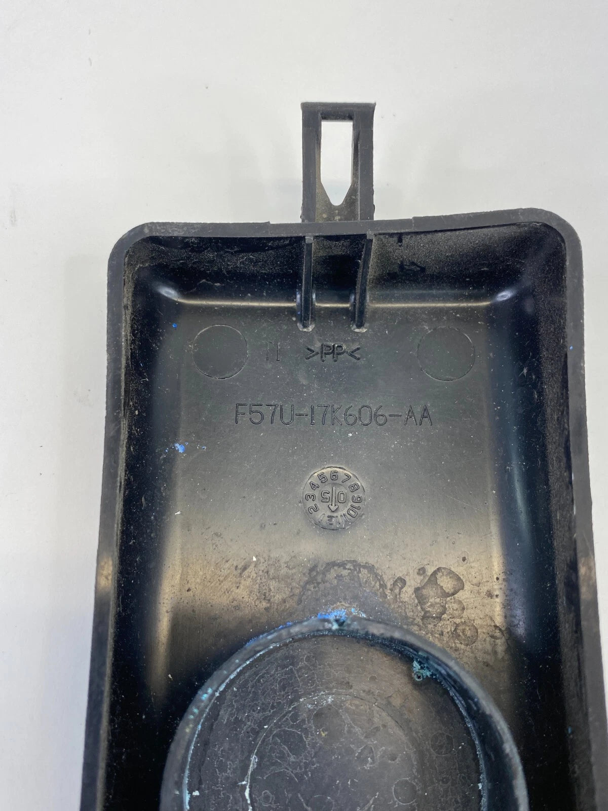 1998-2011 FORD RANGER STX UNDERHOOR WIPER WASHER RESERVOIR TANK CAP F57U17K606AA