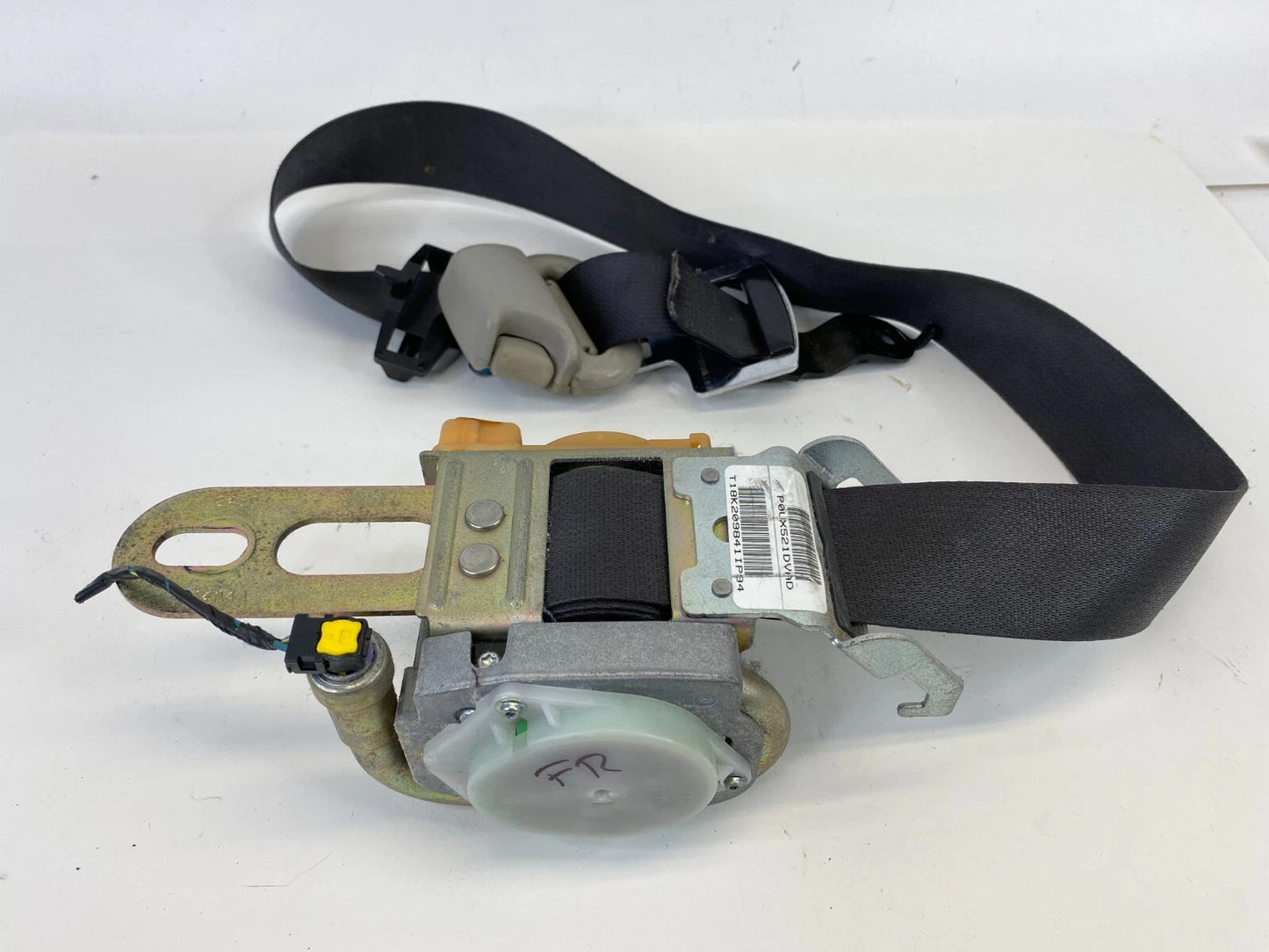 2005 2006 DODGE MAGNUM FRONT RIGHT PASSENGER SEAT BELT RETRACTOR P0UX521DVAD OEM