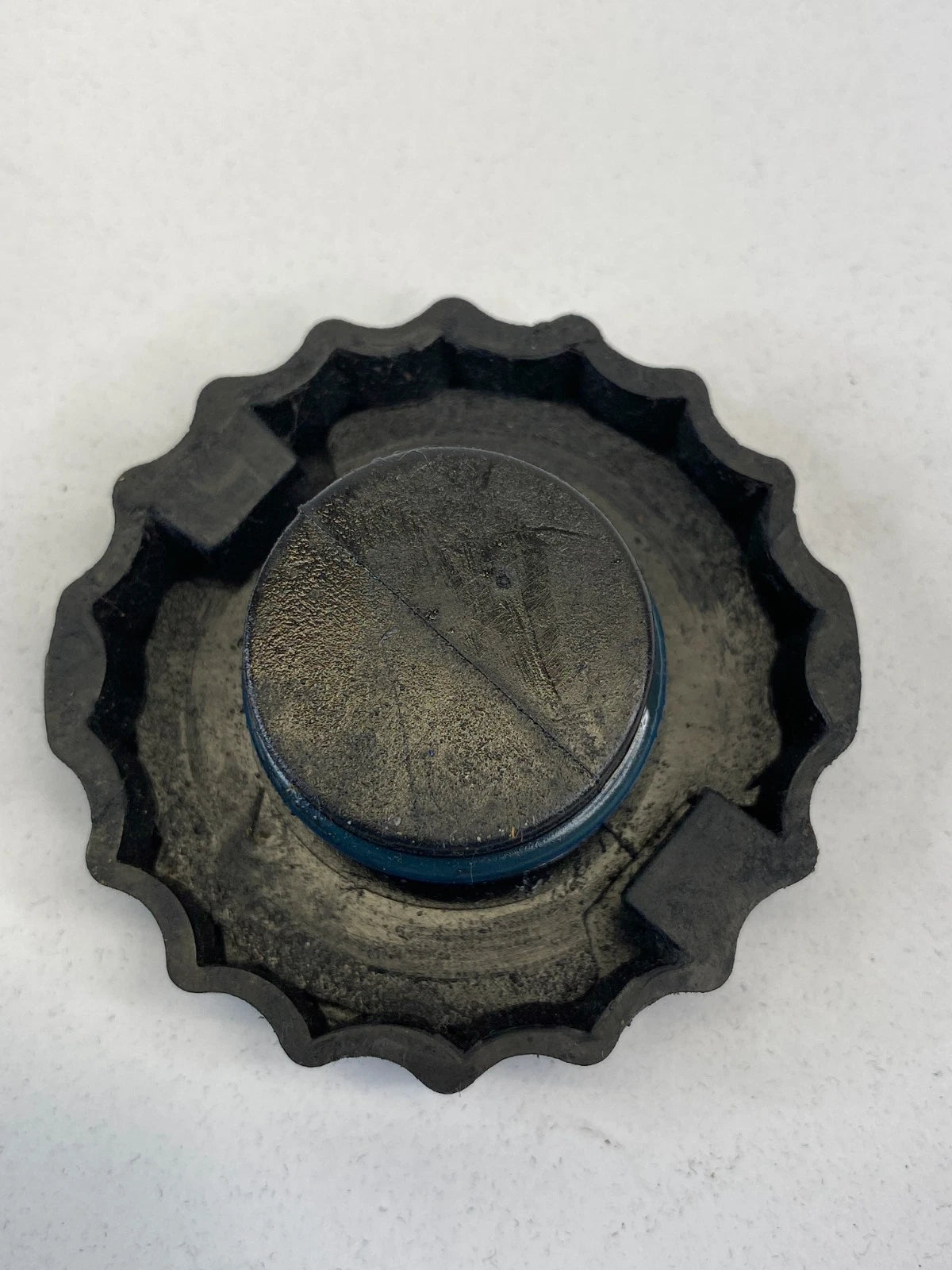 08-10 CHRYSLER TOWN & COUNTRY POWER STEERING FLUID RESERVOIR TANK COVER CAP OEM